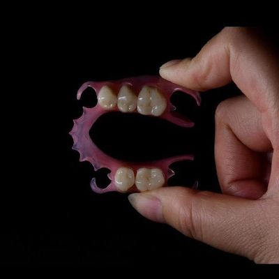chất lượng  Lightweight Flexible Valplast Partial Denture For Single Tooth nhà máy sản xuất